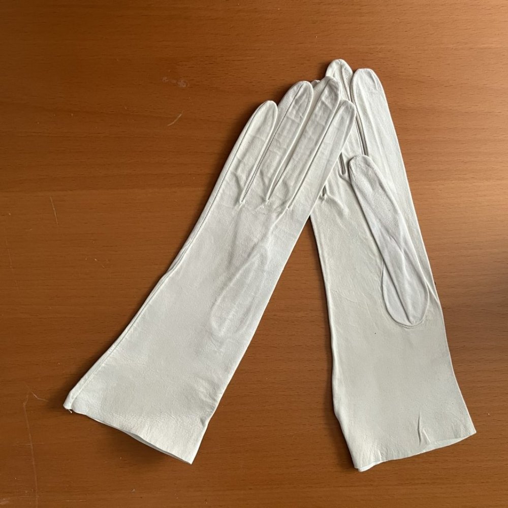 Chevreau Veritable white gloves for women